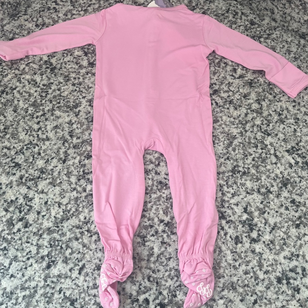 Snap baby footie pajamas, bamboo girl pajamas, 6-12 month pajamas - Picture 2 of 4